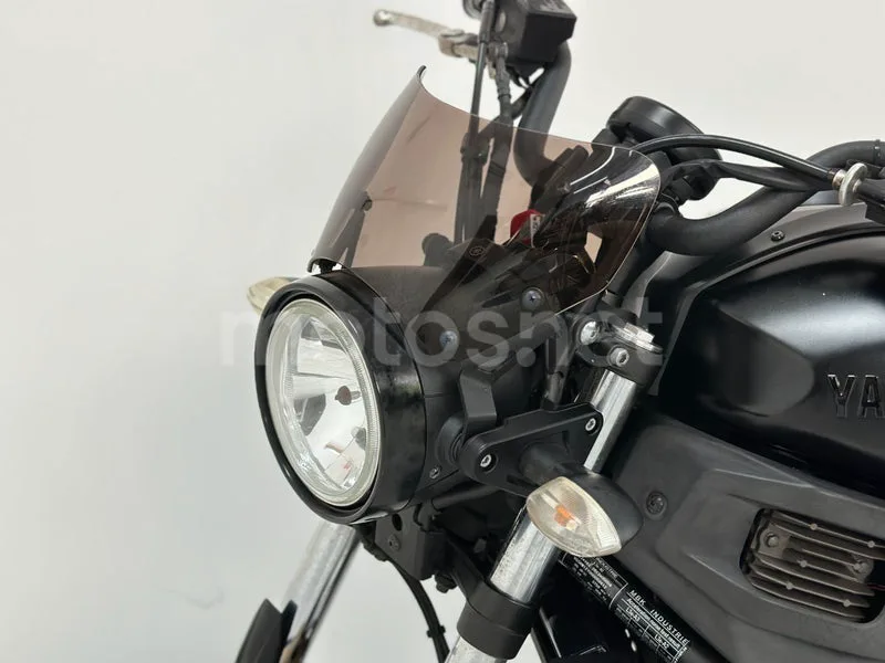 Yamaha XSR700 - Vista 15