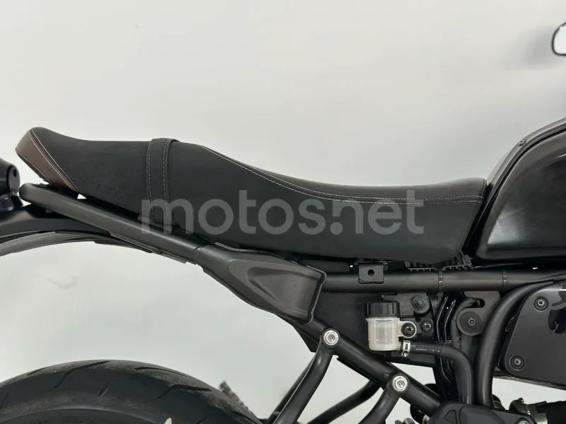 Yamaha XSR700 - Vista 25