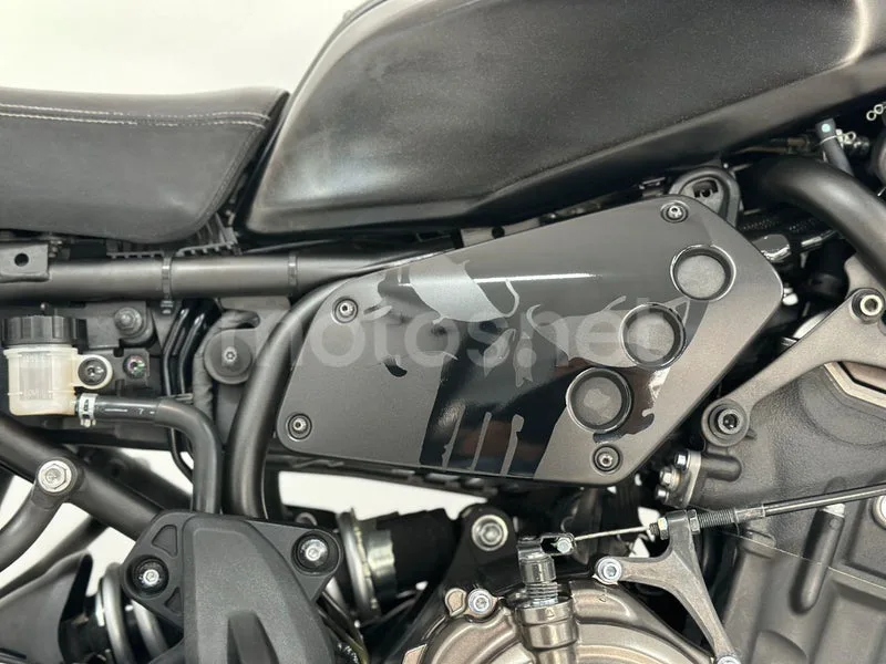 Yamaha XSR700 - Vista 27