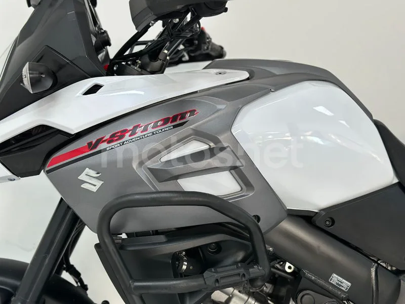 Suzuki V-Strom 1000 - Vista 18
