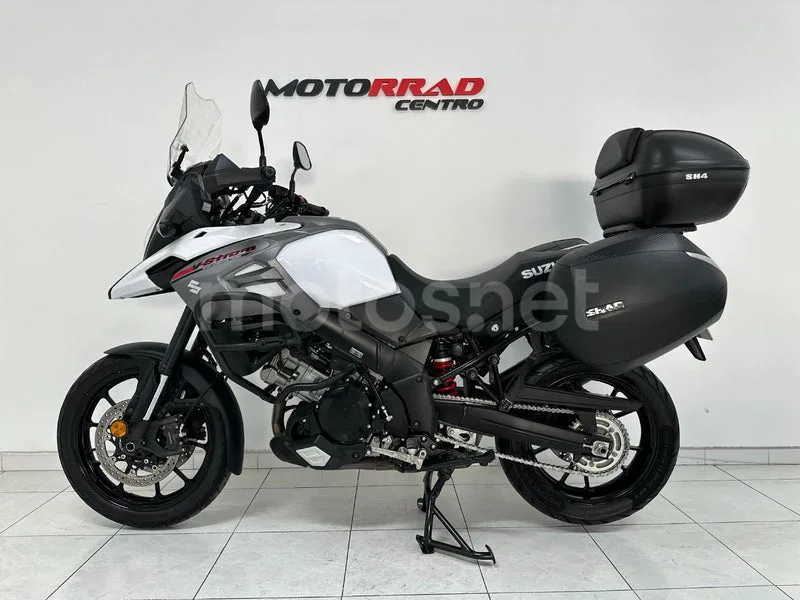 Suzuki V-Strom 1000 - Vista 4