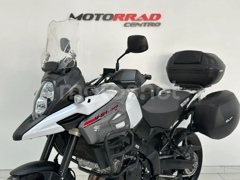 Suzuki V-Strom 1000 - Vista 6