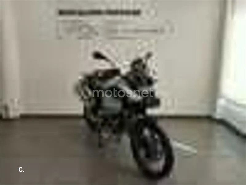 BMW F 900 GS - Vista 4