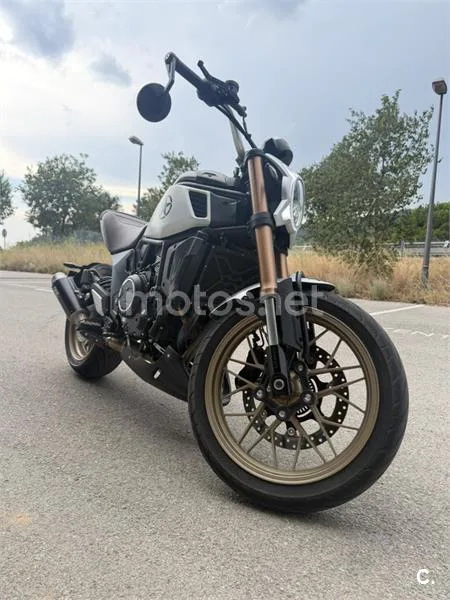 CFMOTO 700CL-X - Vista 21