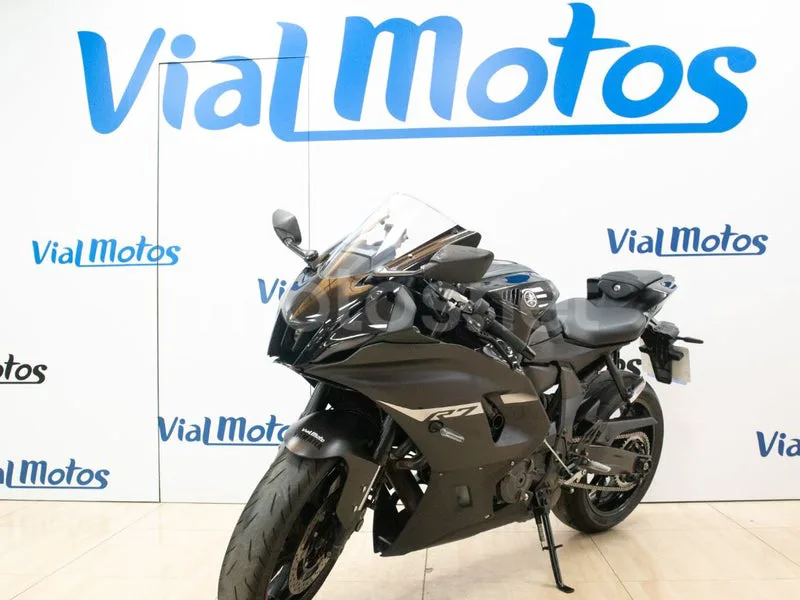 Yamaha YZF-R7 - Vista 5