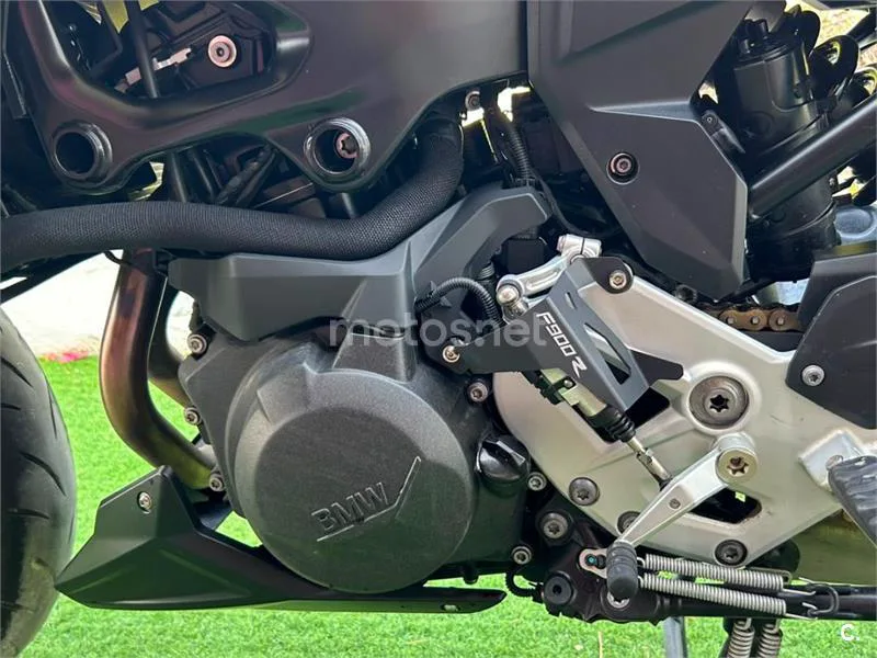 BMW F 900 R - Vista 5