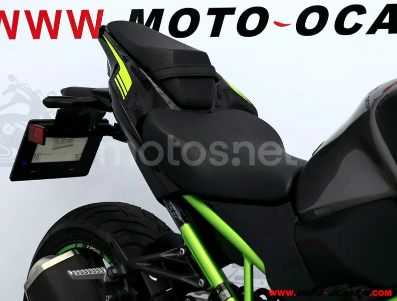 Kawasaki Z900 - Vista 11