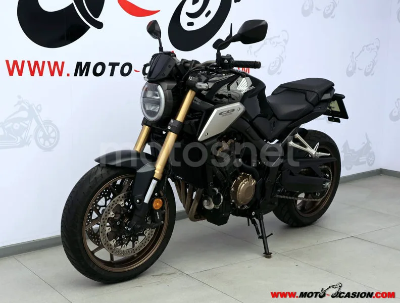 Honda CB650R - Vista 8