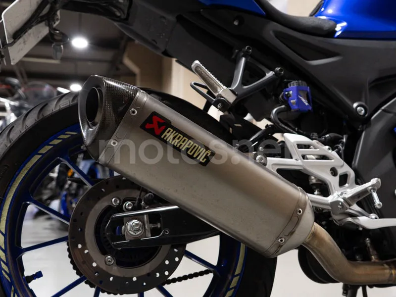 Yamaha YZF-R125 - Vista 13