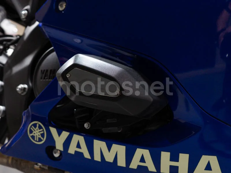 Yamaha YZF-R125 - Vista 15
