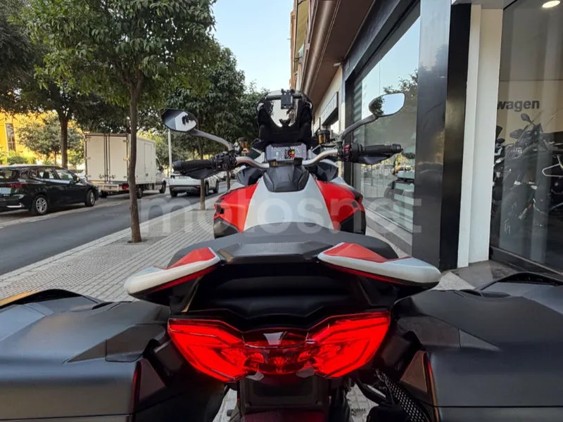 Ducati Multistrada V4 - Vista 11