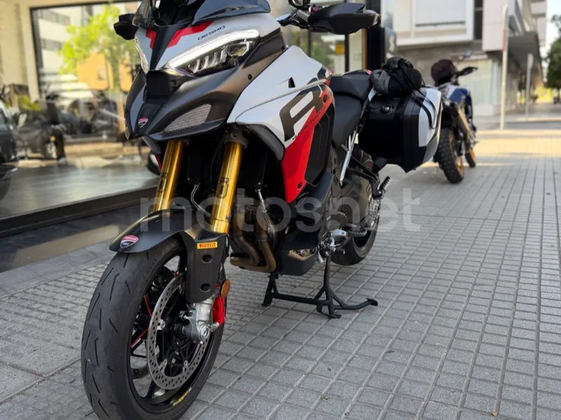 Ducati Multistrada V4 - Vista 18