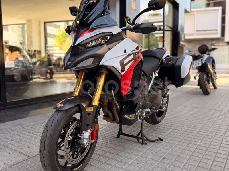 Ducati Multistrada V4 - Vista 6