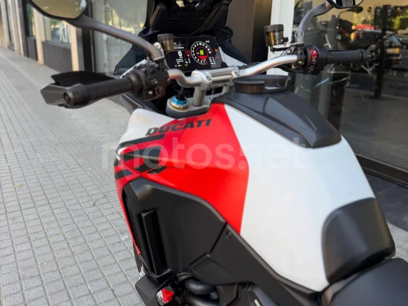 Ducati Multistrada V4 - Vista 7