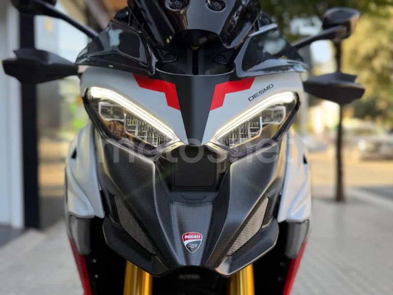 Ducati Multistrada V4 - Vista 9