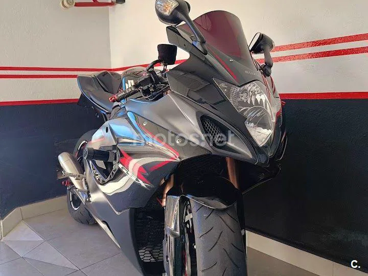 Suzuki GSX-R1000 - Vista 4