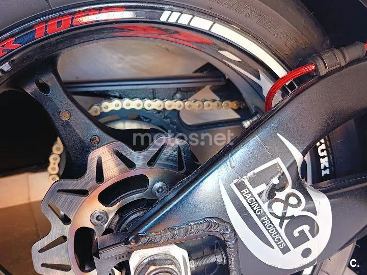 Suzuki GSX-R1000 - Vista 5