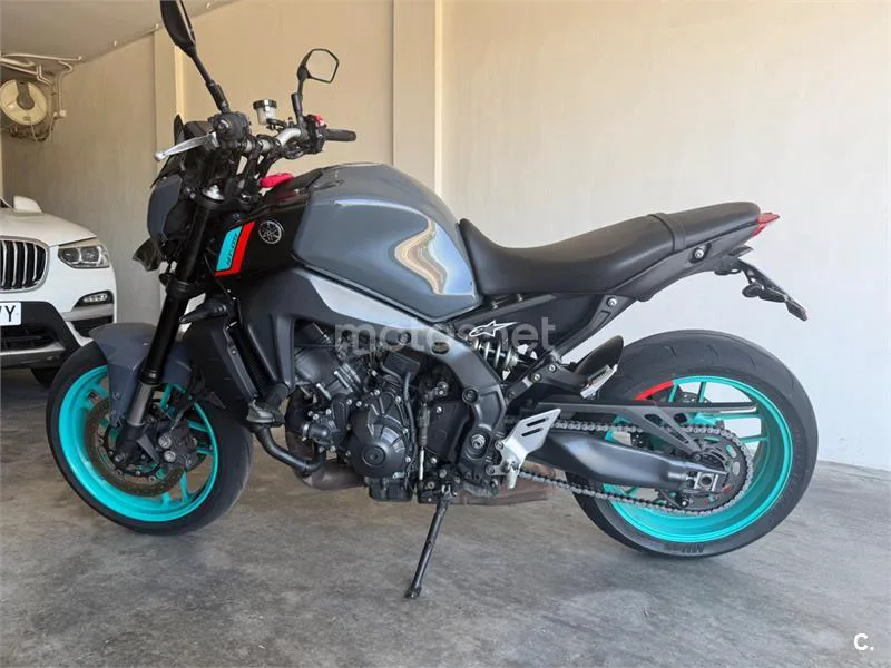 Yamaha MT-09 7650 € 2023 Valencia - 1