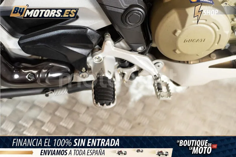 Ducati Multistrada V4 - Vista 14