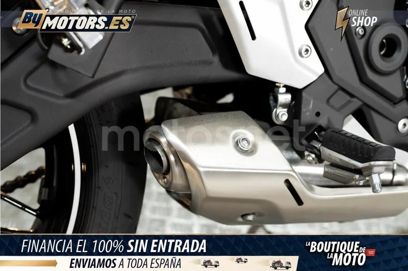 Kawasaki Z650 - Vista 14