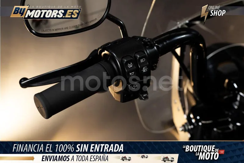 Harley-Davidson Road King - Vista 25