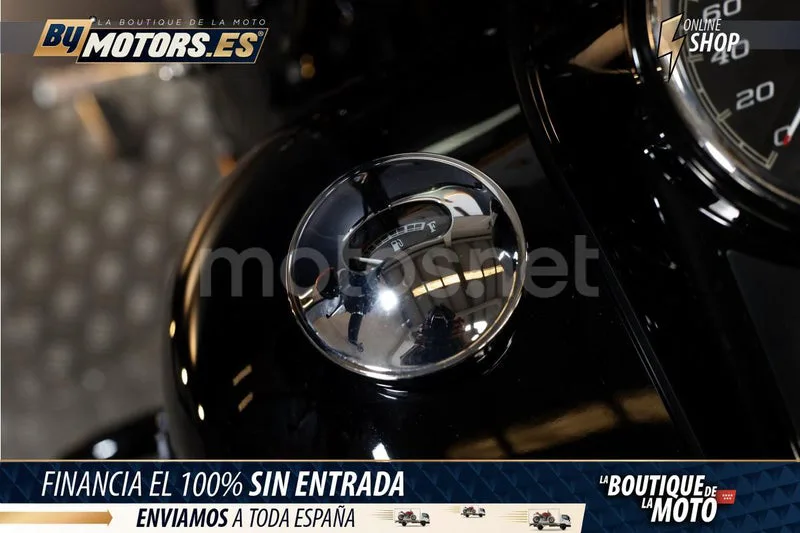 Harley-Davidson Road King - Vista 29