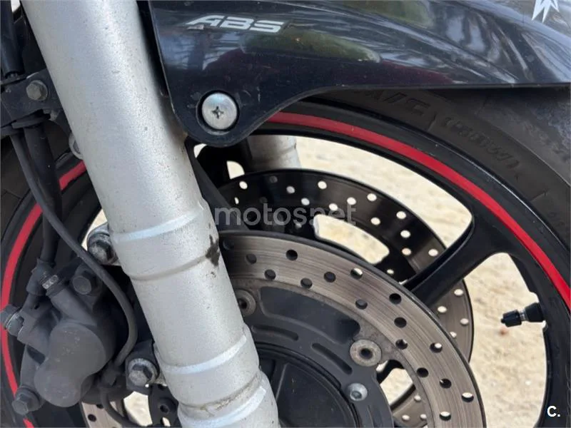Yamaha FZ6 Fazer - Vista 5