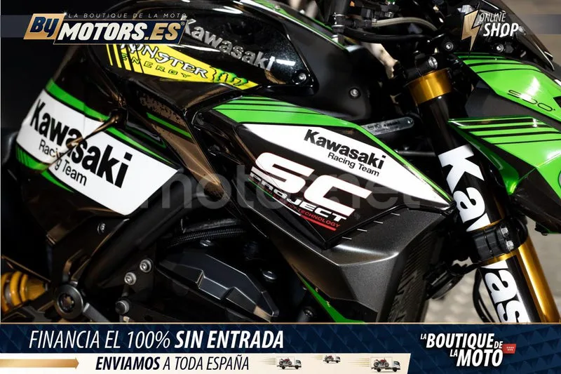 Kawasaki Z900 - Vista 12