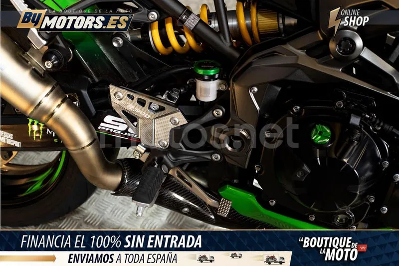 Kawasaki Z900 - Vista 14
