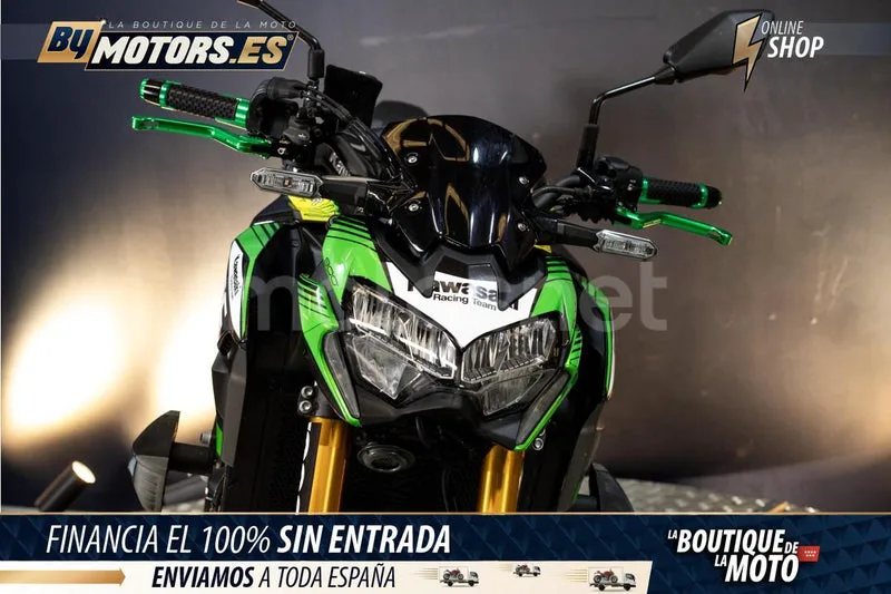 Kawasaki Z900 - Vista 34