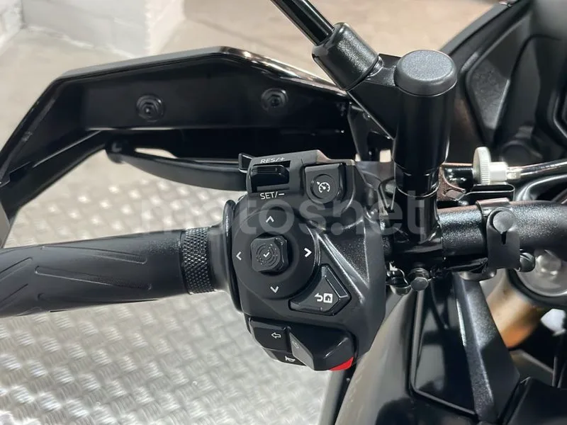 Yamaha Tracer 7 - Vista 10