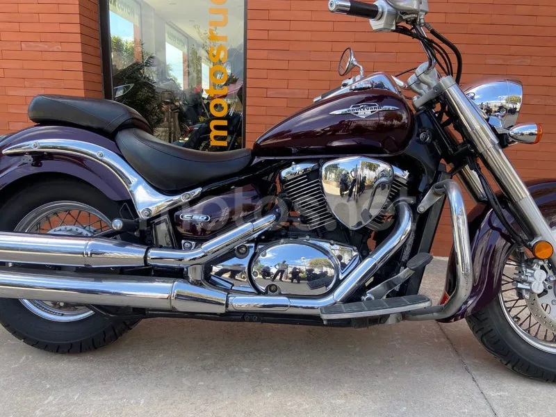Suzuki Intruder C800 - Vista 15