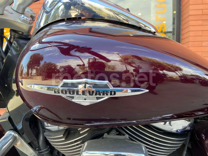 Suzuki Intruder C800 - Vista 4