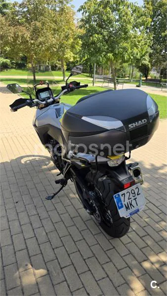 Suzuki V-Strom 800 - Vista 5