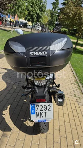 Suzuki V-Strom 800 - Vista 10