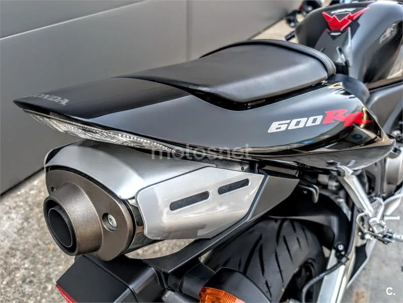 Honda CBR600RR - Vista 3