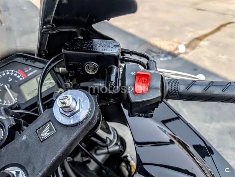Honda CBR600RR - Vista 8