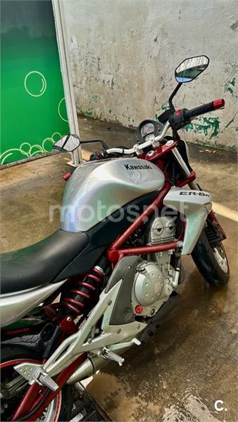 Kawasaki ER-6n - Vista 3