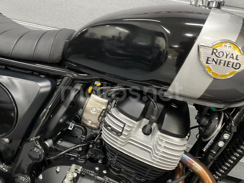 Royal Enfield Bear 650 - Vista 20
