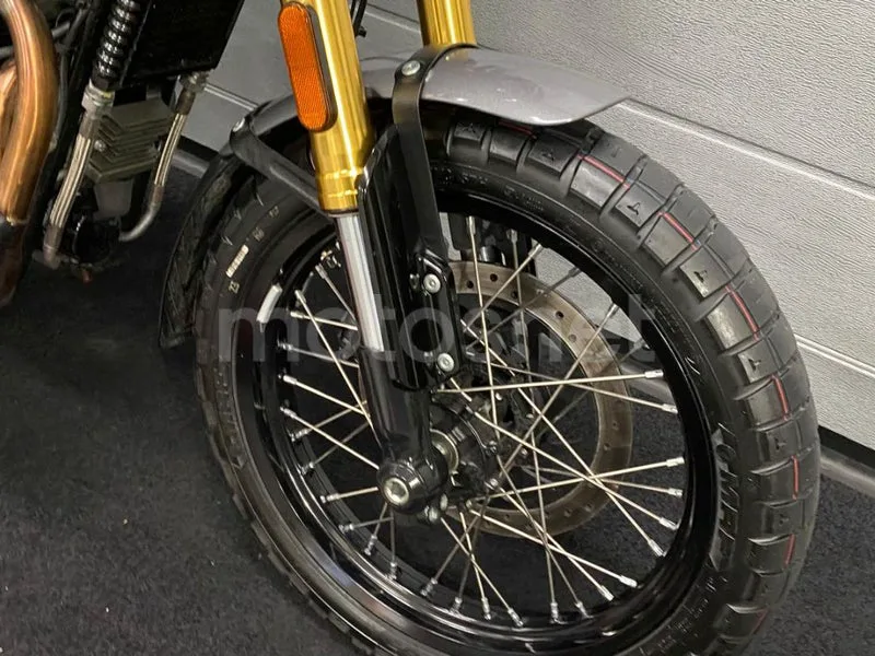 Royal Enfield Bear 650 - Vista 6
