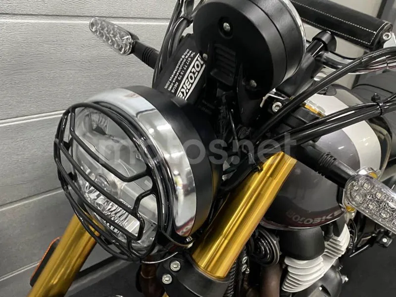 Royal Enfield Bear 650 - Vista 9