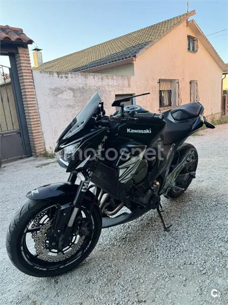 Kawasaki Z800 - Vista 5