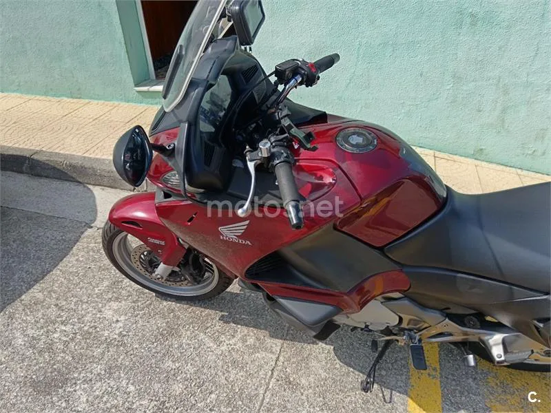 Honda NT700V Deauville - Vista 8