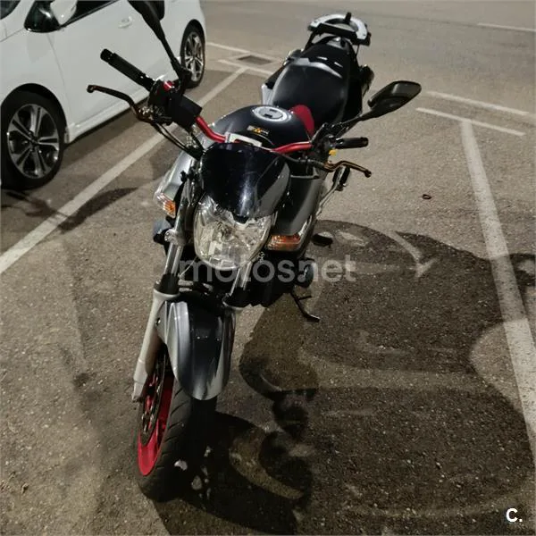 Suzuki GSR600 3150 € 2009 León - 1