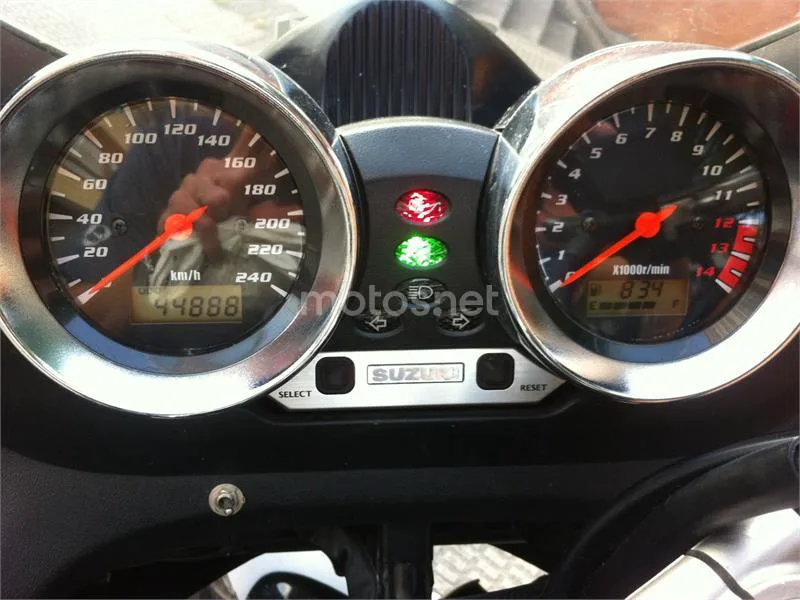 Suzuki Bandit 600S - Vista 8