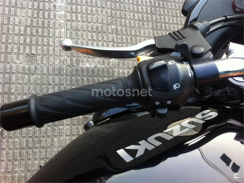 Suzuki Bandit 600S - Vista 9