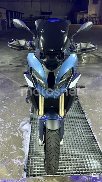 BMW S 1000 XR - Vista 3