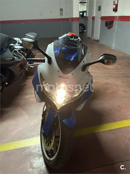 Suzuki GSX-R600 8300 € 2010 Murcia - 1