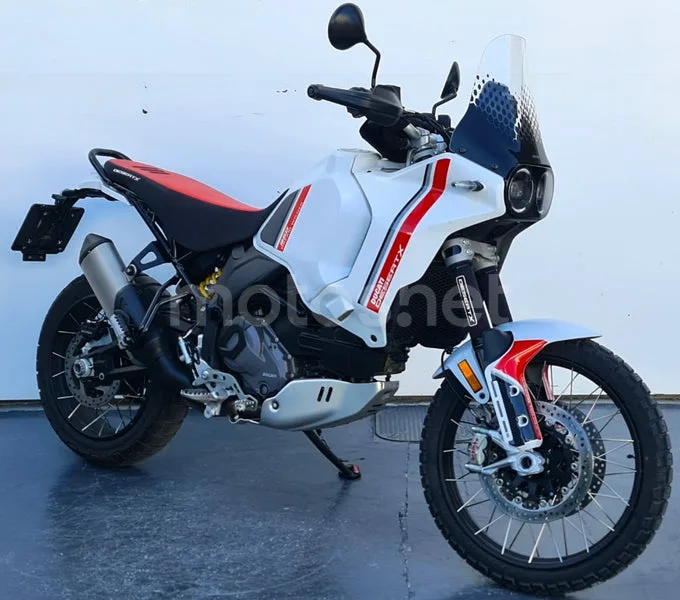 Ducati DesertX - Vista 5