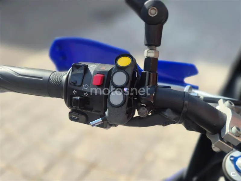 Yamaha Ténéré 700 - Vista 3